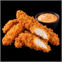 Chicken Tenders<br><br>Malse stukjes kipfilet, heerlijk gekruid en goudbruin krokant gebakken. Lekker als snack<br>of bijgerecht en perfect om te dippen in jouw favoriete saus.<br><br>1 portie 3 stuks 